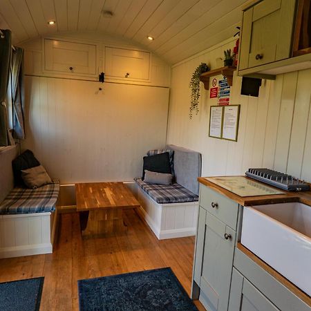Гостьовий будинок Lavender Retreat With Private Hot Tub Upper Hulme Екстер'єр фото