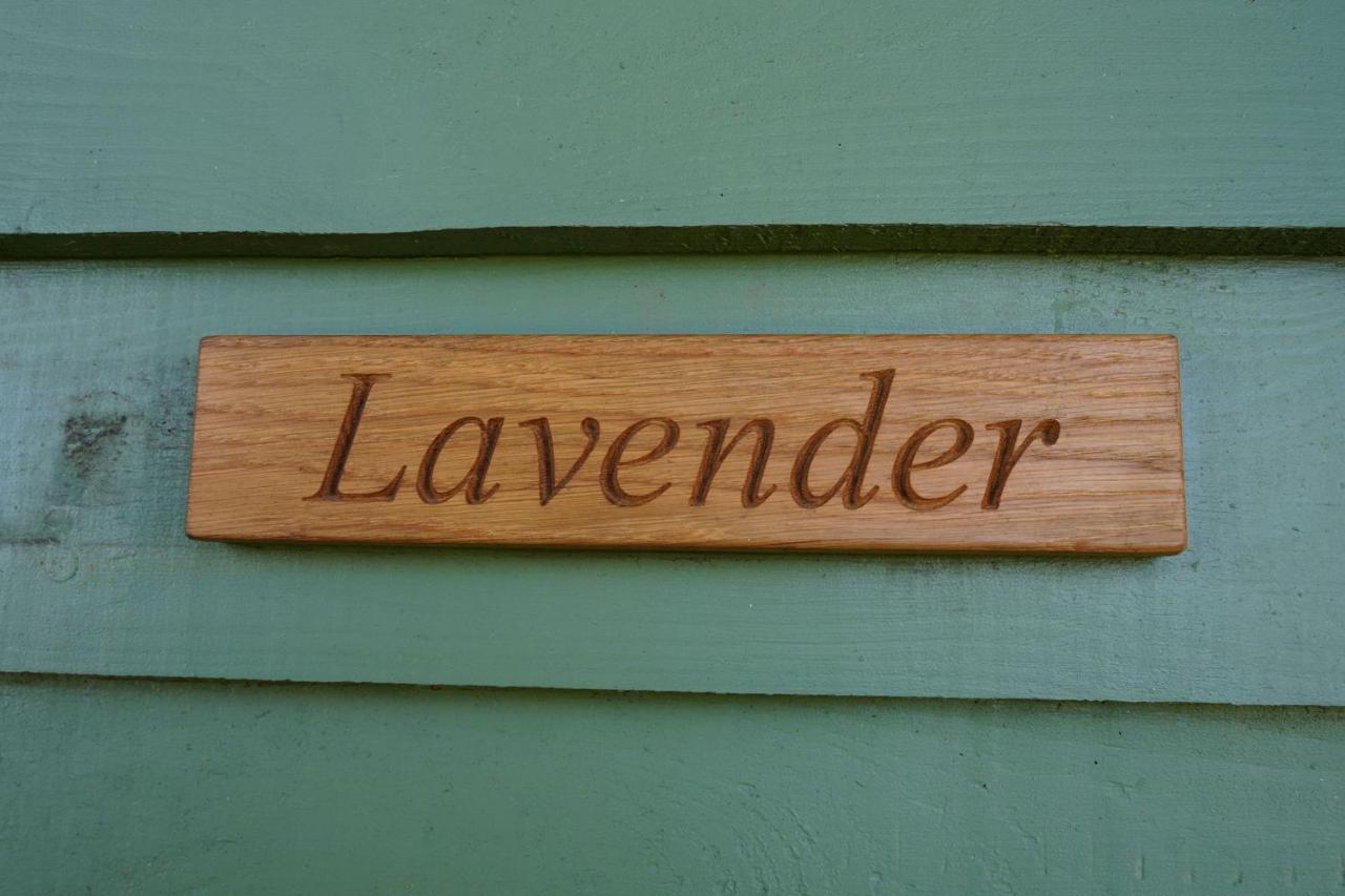 Гостьовий будинок Lavender Retreat With Private Hot Tub Upper Hulme Екстер'єр фото