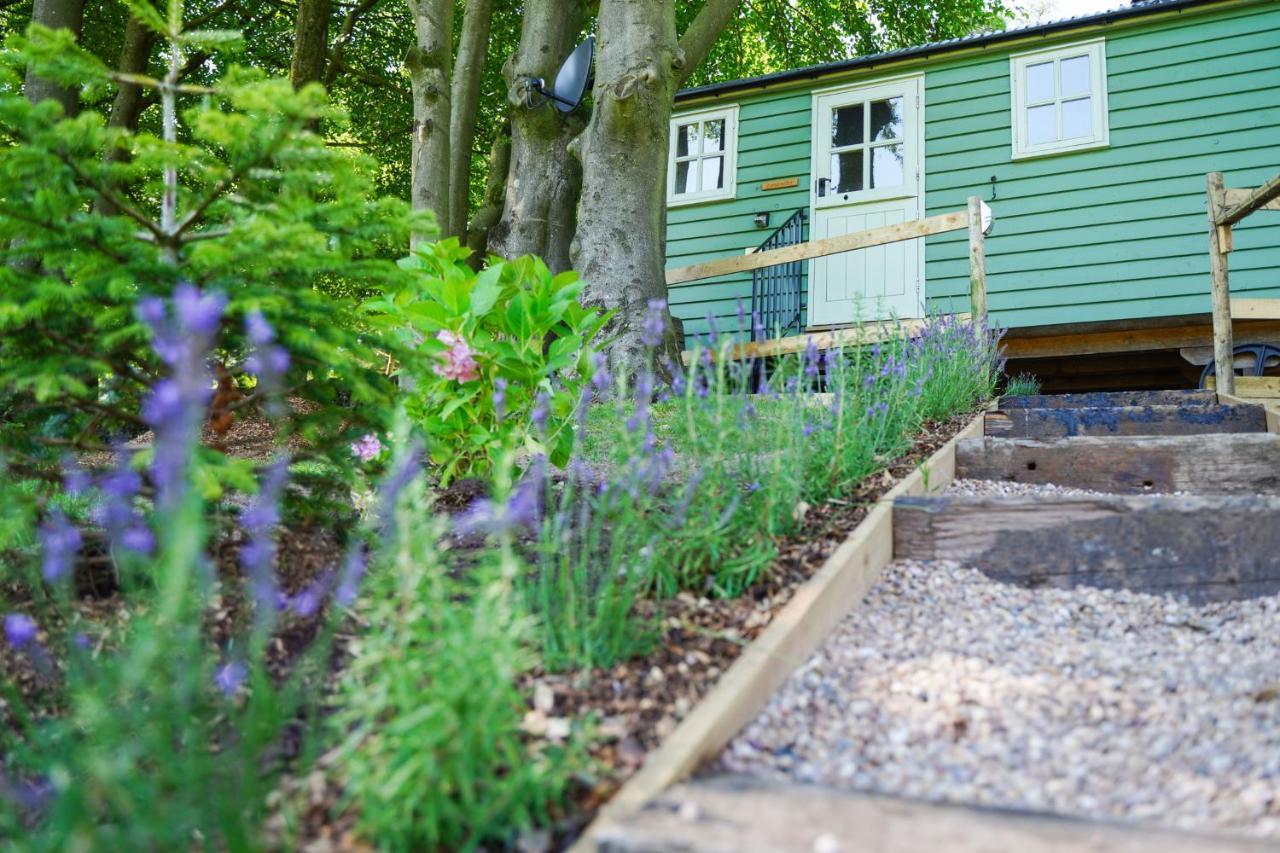 Гостьовий будинок Lavender Retreat With Private Hot Tub Upper Hulme Екстер'єр фото